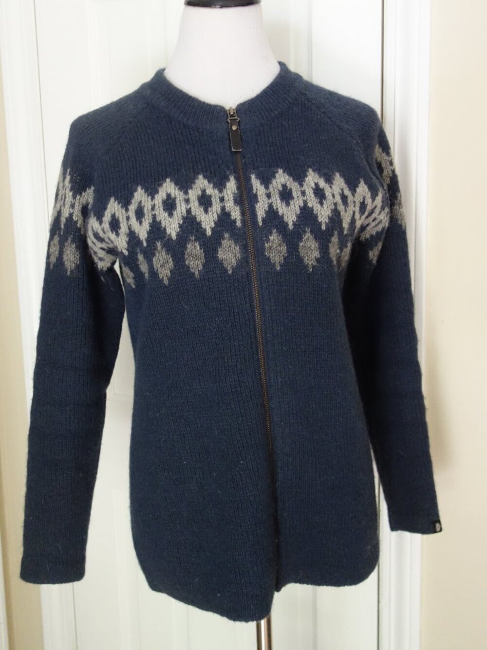 ICEWEAR Iceland Full Zip Navy Faire Isle Navy Gray Sweater Cardigan – Small